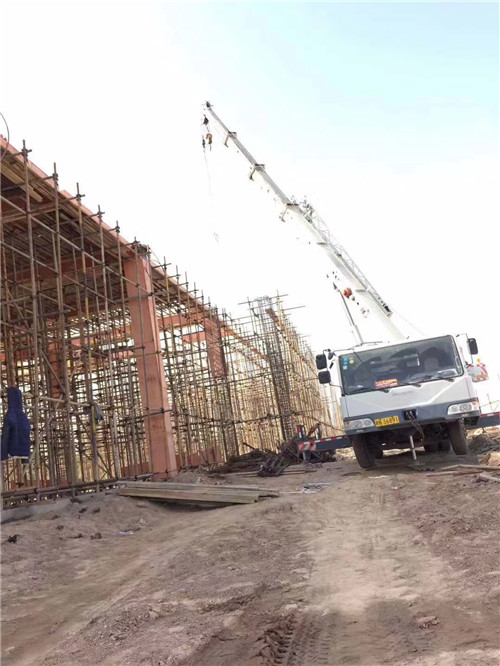 红寺堡区25 吨、50 吨吊车怎么选？多大重量 / 半径适合对应车型？